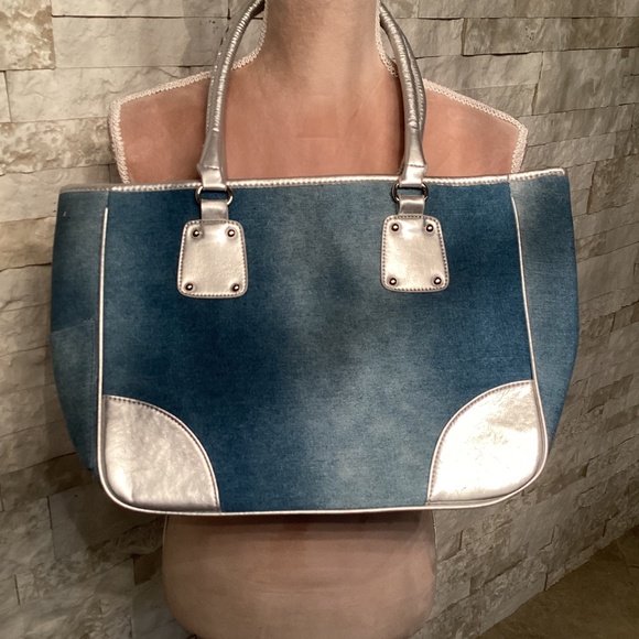 Neiman Marcus Denim Tote (NWT) - Picture 6 of 8